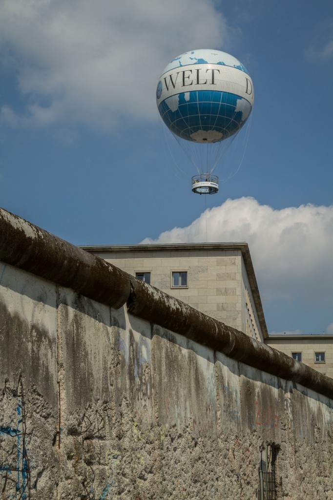Balloon over Berin